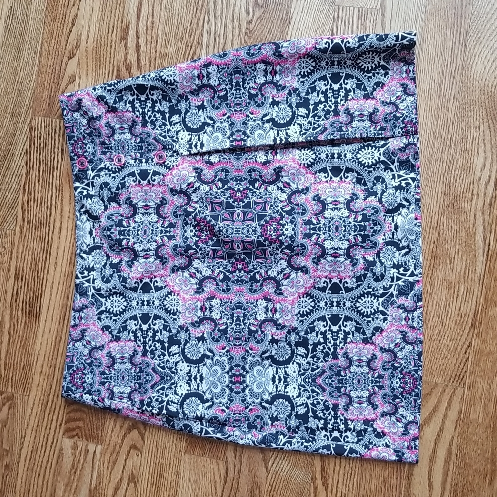 (8) EP New York Paisley Print Colorful Skort Business Casual Athleisure Holiday